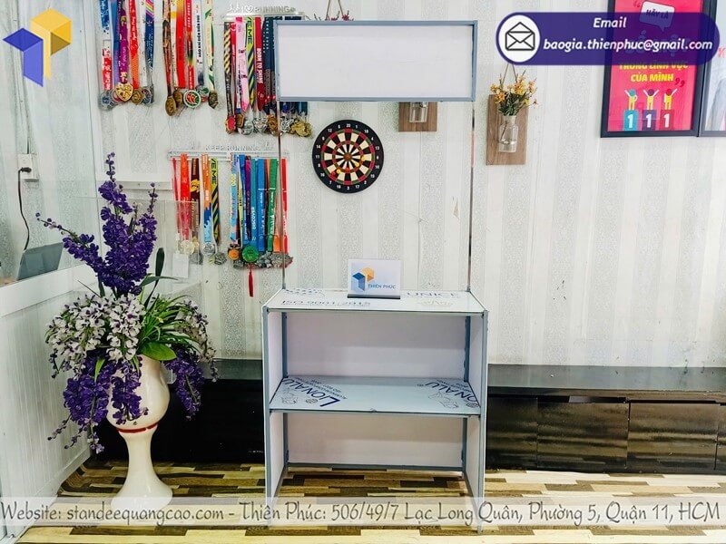 kiosk bán hàng lưu động