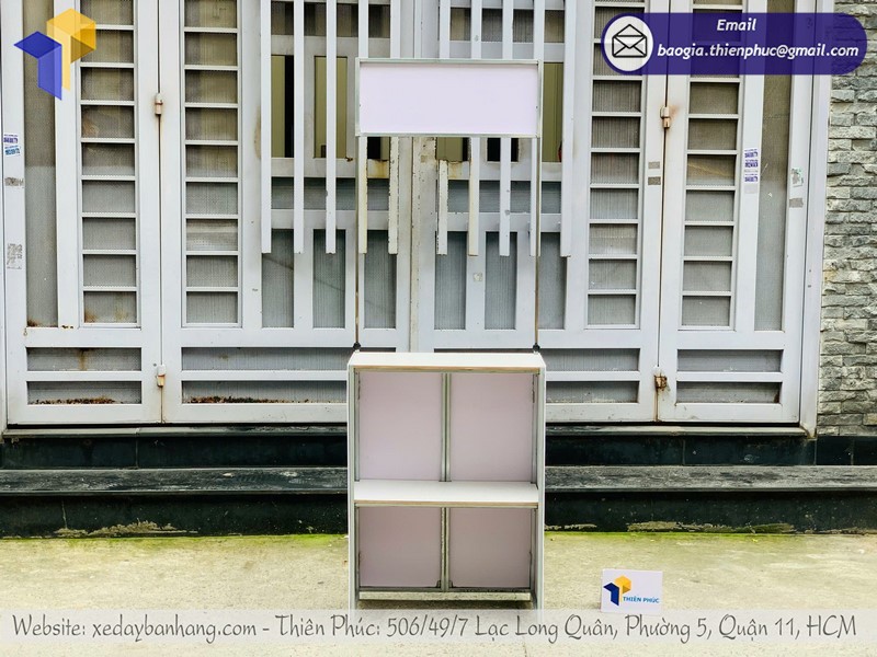 booth sampling quảng cáo