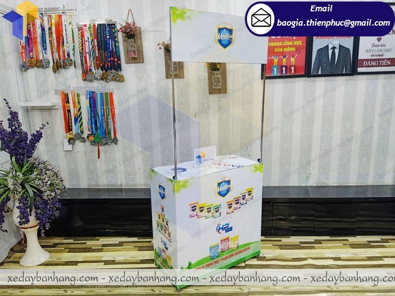 booth sắt sampling di động giá rẻ