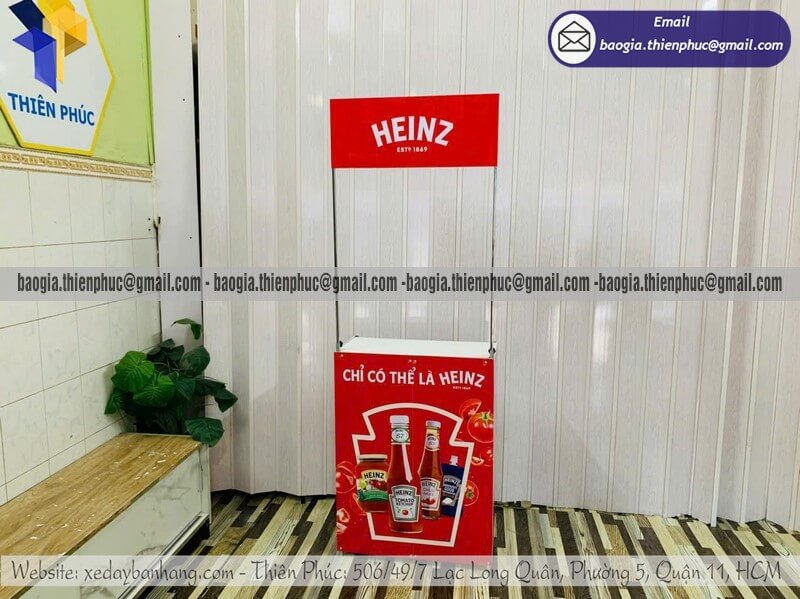 giá bán quầy sampling di động