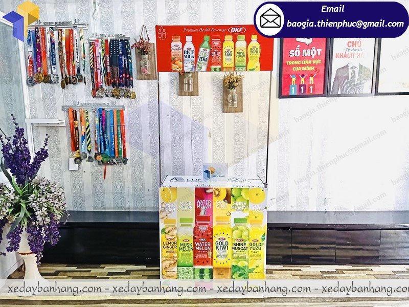 đặt làm booth sắt sampling di động