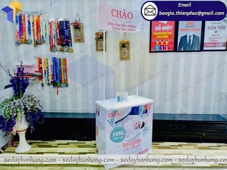 hình ảnh booth quảng cáo giá rẻ