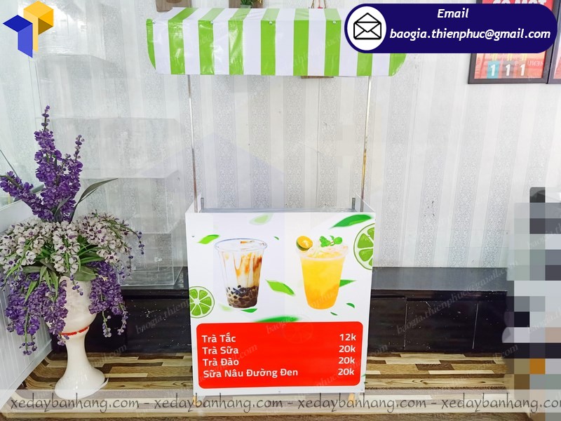 quầy bán trà tắc khổng lồ lắp ráp ở cần thơ
