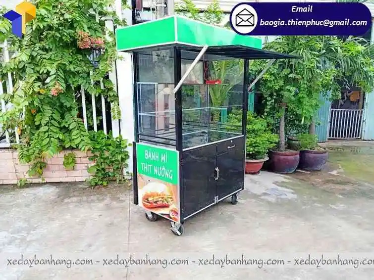 thiết kế tủ bán bánh mì bằng sắt