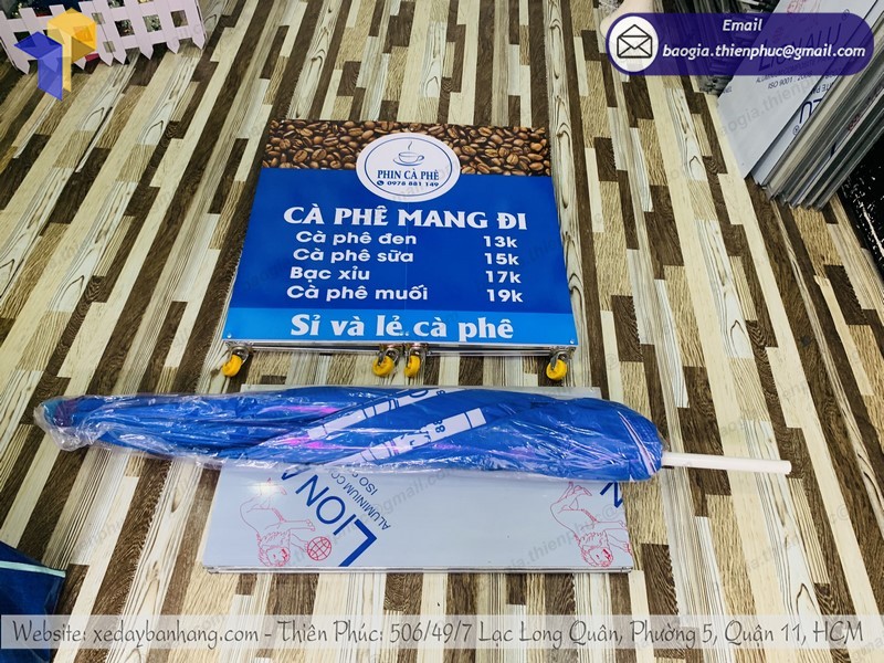 xe bán café có gắn dù đẹp