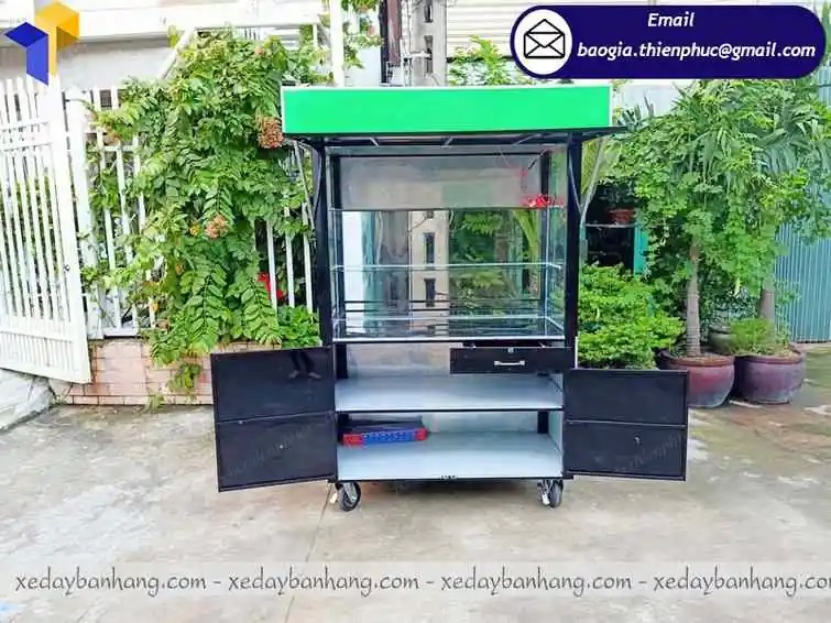 xưởng đóng tủ bán bánh mì bằng sắt